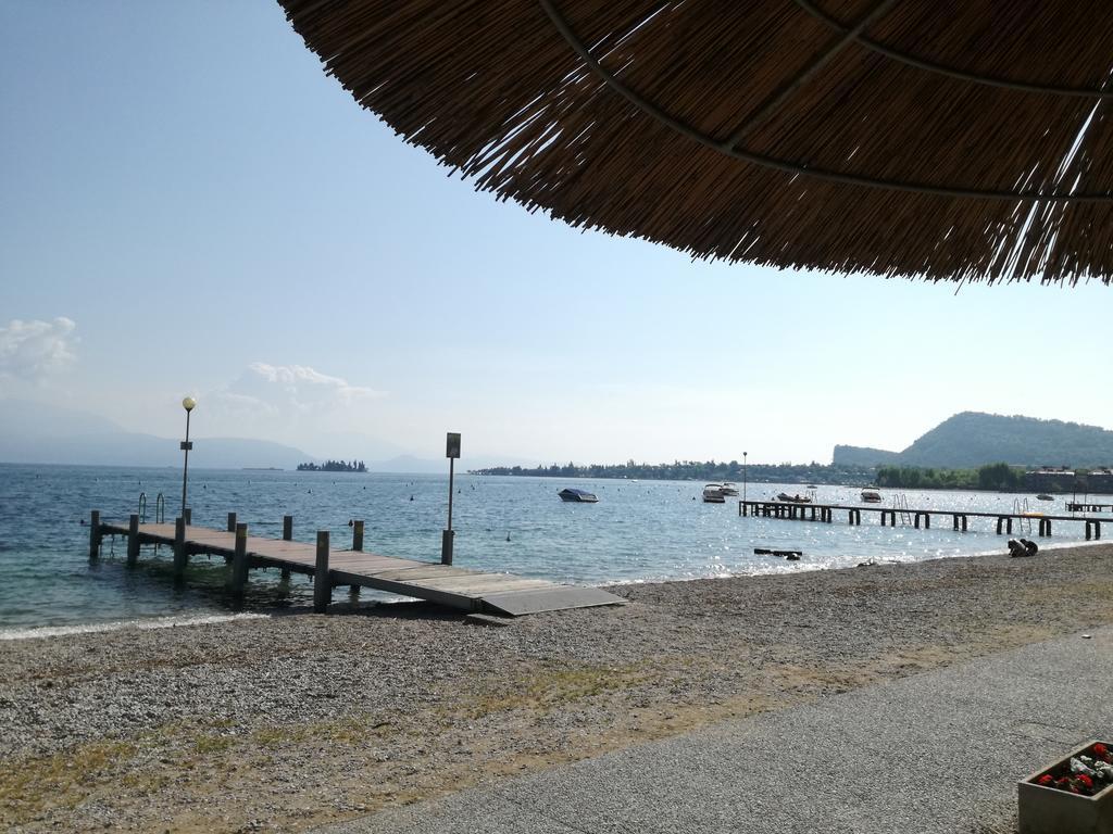 Bellerive Ristorante Albergo Manerba del Garda Exterior foto